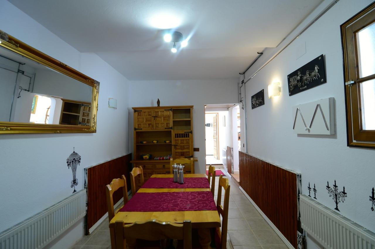 Villa Avinguda Montgo à L' Escala Extérieur photo
